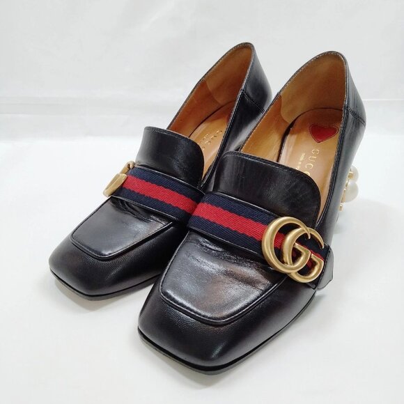 Gucci Shoes - Gucci Pumps Women Black PVC 250-071525